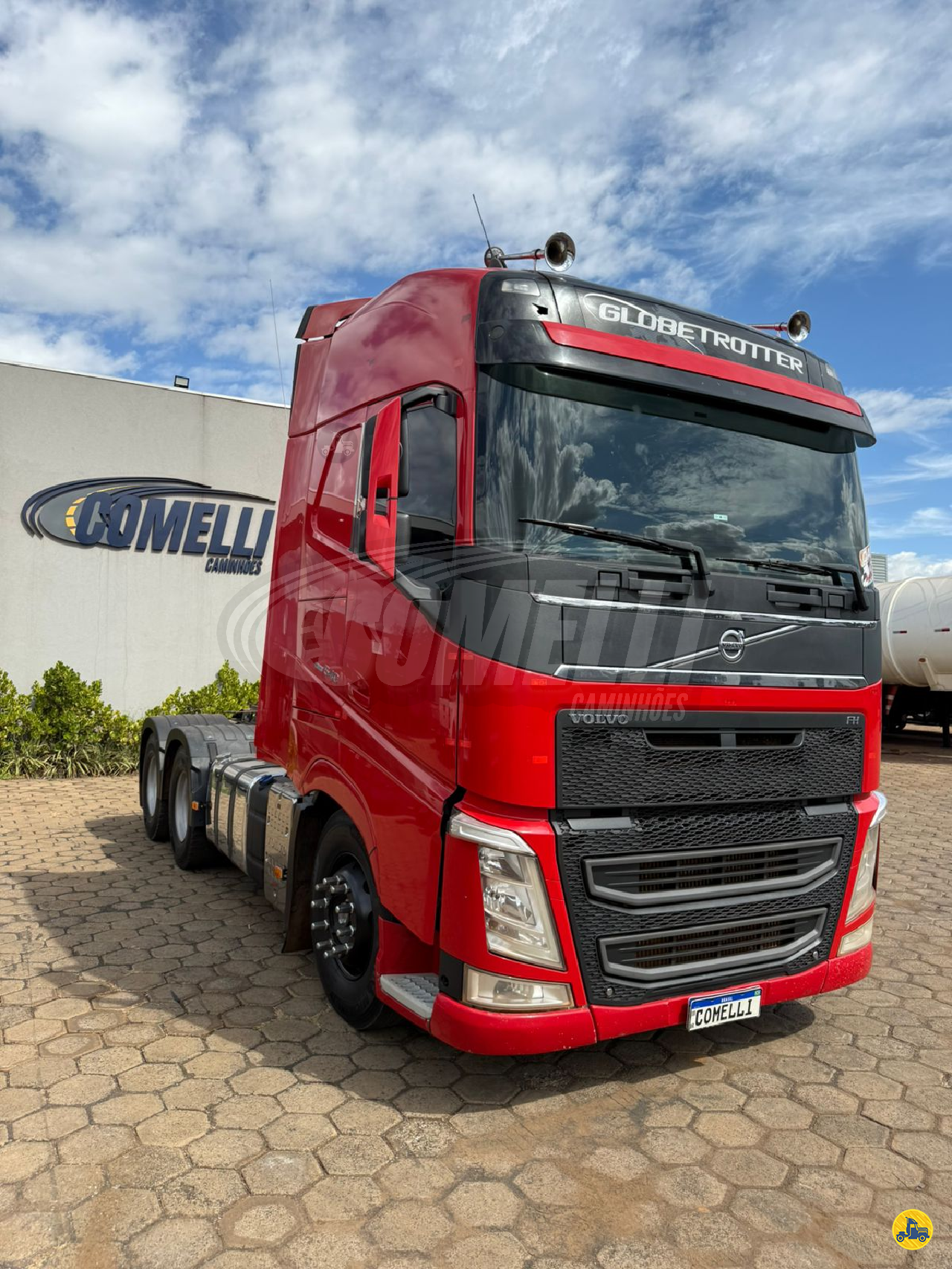 CAMINHAO VOLVO VOLVO FH 540 Cavalo Mecânico Cavalo 6x4 Comelli Caminhões RIO VERDE GOIAS GO